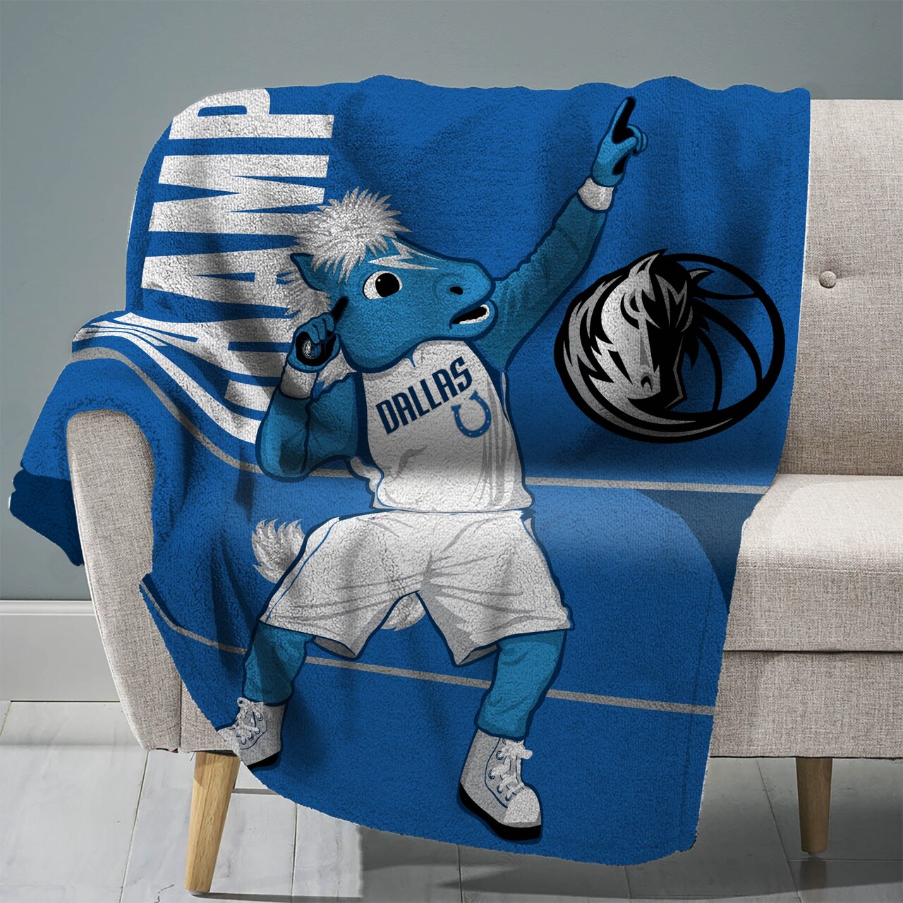 Sleep Squad Dallas Mavericks Champ Mascot 60” x 80” Raschel Plush Basketball Blanket